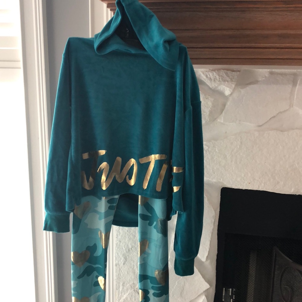 Justice active workout pants and soft teal plush matching hoodie both size 12